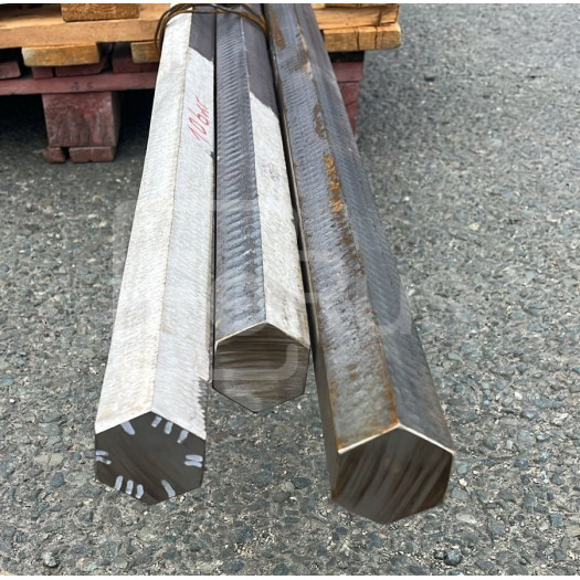 Шестигранник нержавеющий 50 мм 14Х17Н2